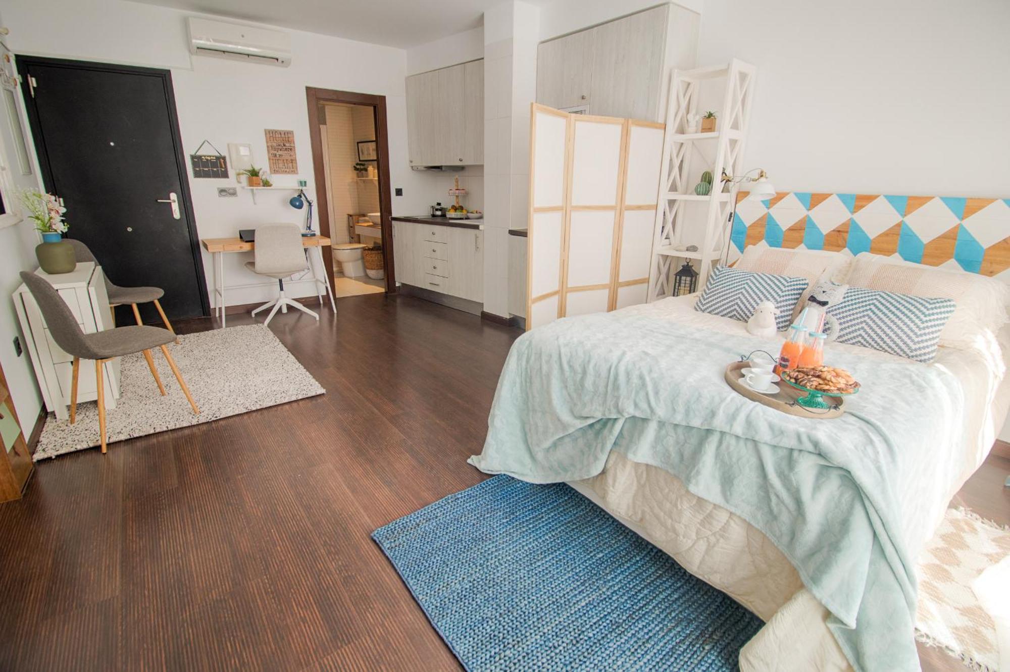 C80 - Rustic Chic Studio Downtown Málaga Kültér fotó